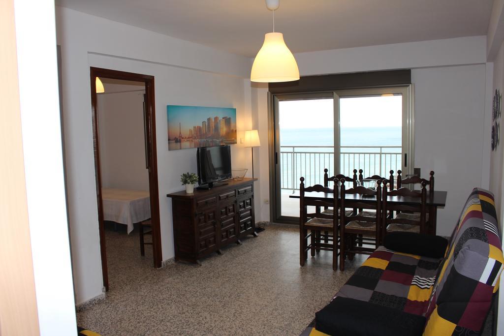 Apartment Nuria Bellreguard Bagian luar foto